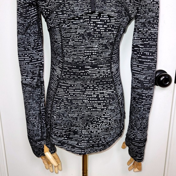 Lululemon Define Jacket Luxtreme Digital Rain Jacquard Black White Size 4 - Picture 11 of 13